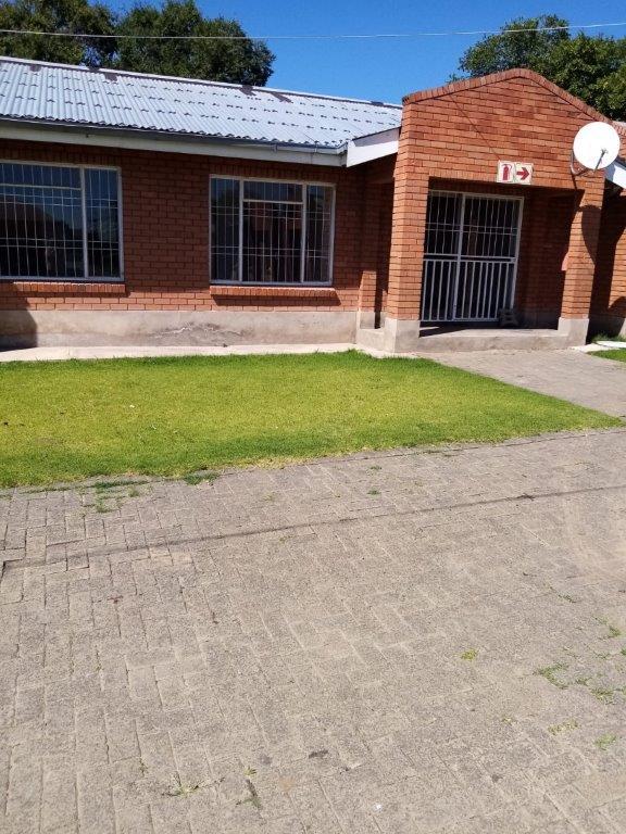 2 Bedroom Property for Sale in Ladybrand Free State